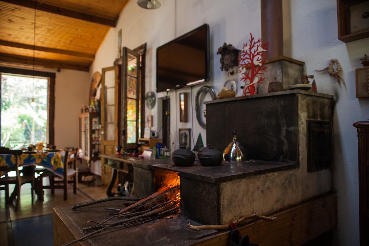 Casa Iris De Van Gogh Hotel Brumadinho Eksteriør billede