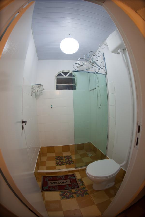Casa Iris De Van Gogh Hotel Brumadinho Eksteriør billede