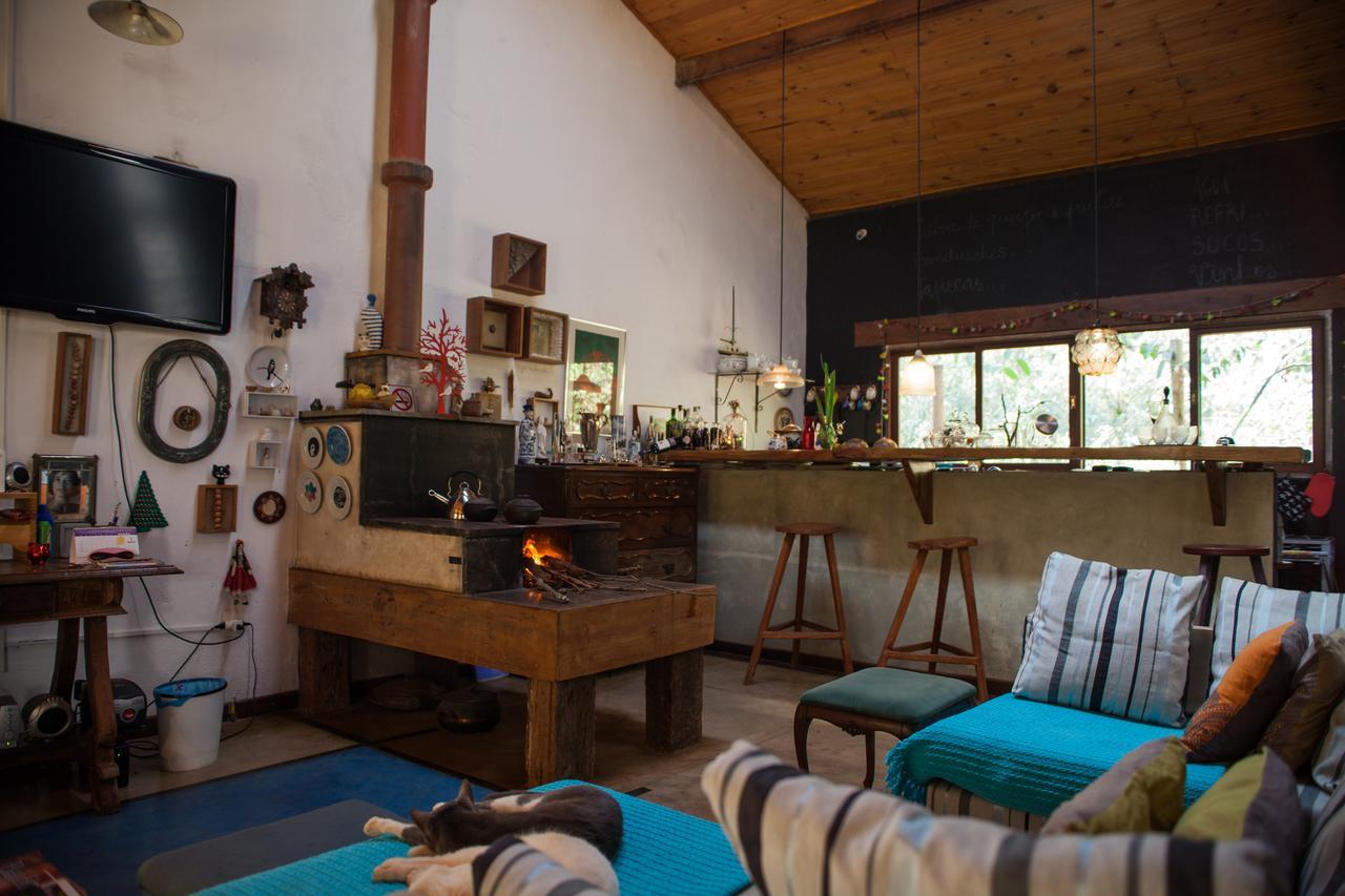 Casa Iris De Van Gogh Hotel Brumadinho Eksteriør billede
